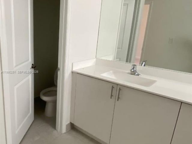 Продажа дома по адресу 23074 SW 128th Pl - фото 7530403