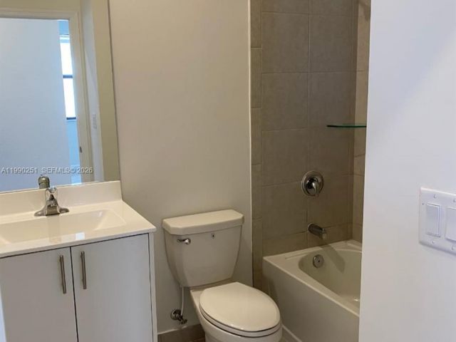 Продажа дома по адресу 23074 SW 128th Pl - фото 7530405