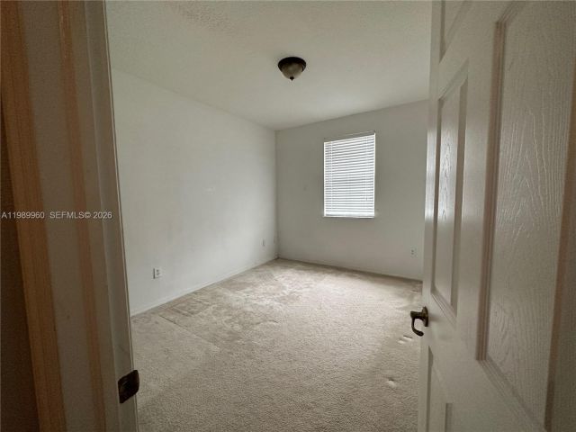 Продажа дома по адресу 16602 SW 78th Ter - фото 7530429