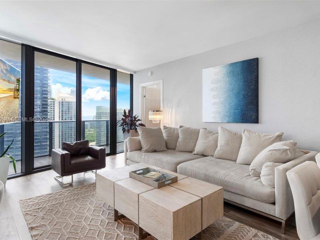 Продажа квартиры #3504 - фото 7534146