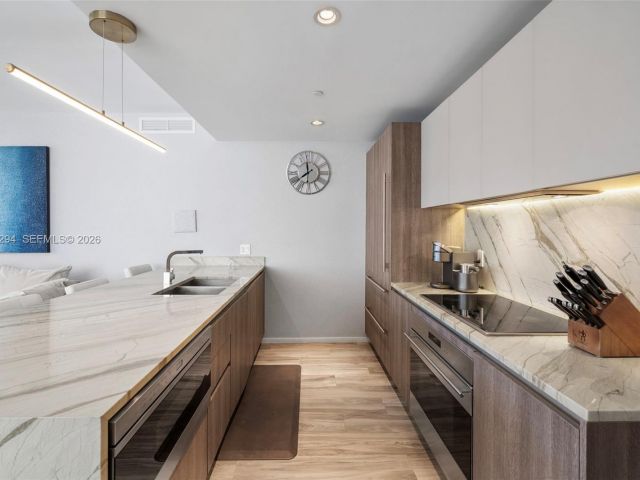 Продажа квартиры #3504 - фото 7534149