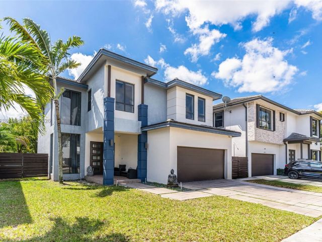 Продажа дома по адресу 16058 SW 136th Way - фото 7530896