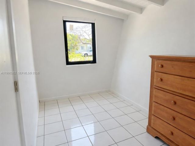 Продажа дома по адресу 6561 SW 34th St - фото 7530887