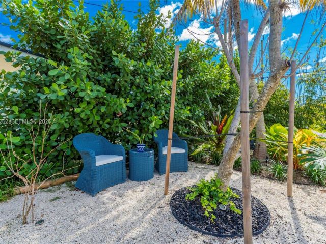 Продажа дома по адресу 6561 SW 34th St - фото 7530891