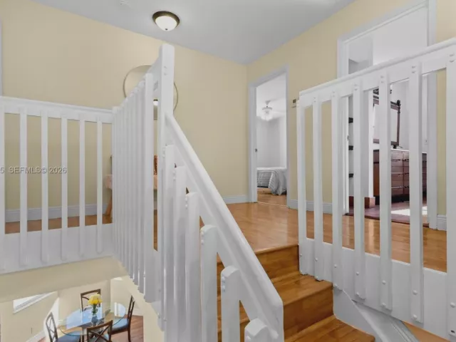 Продажа дома по адресу 17900 SW 4th Ct - фото 7537479