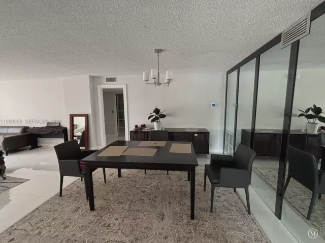 Квартира в аренду номер4F - фото 7532366