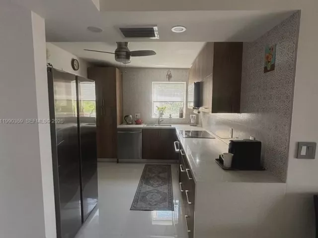 Квартира в аренду номер4F - фото 7532358