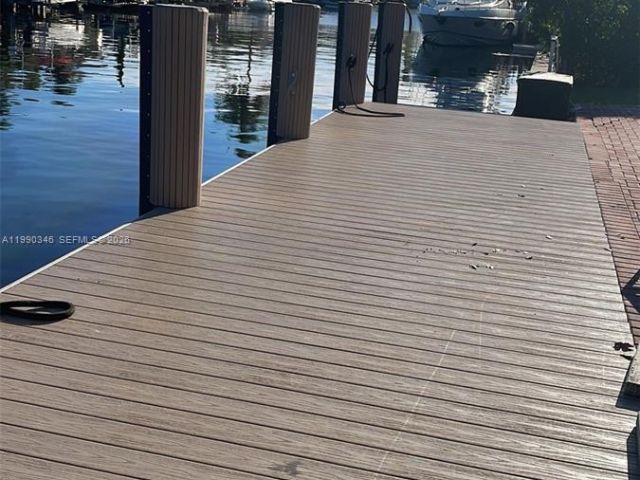 Дом в аренду по адресу 3406 NE 168th St 3406 - фото 7531207