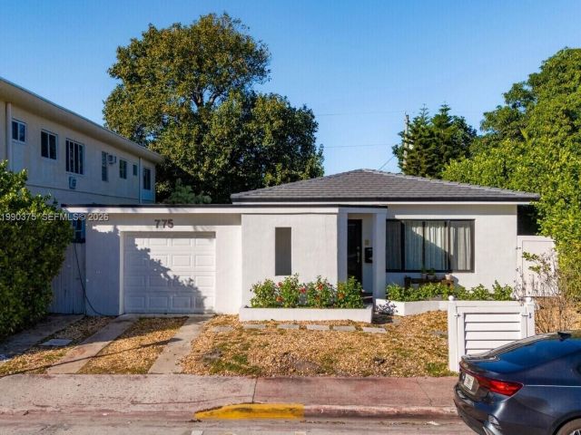 Продажа дома по адресу 775 81st St - фото 7530925