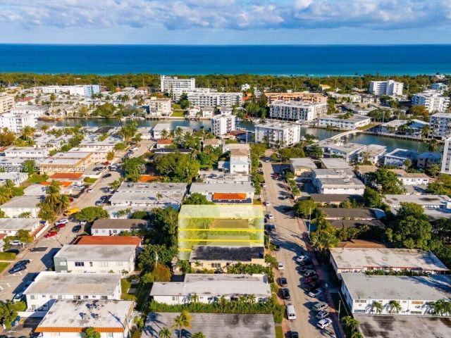 Продажа дома по адресу 775 81st St - фото 7530940