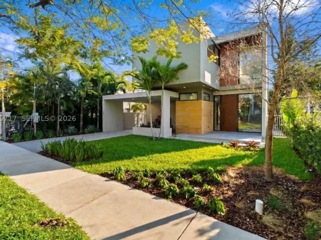 Продажа дома по адресу 234 SW 22nd Rd - фото 9385162