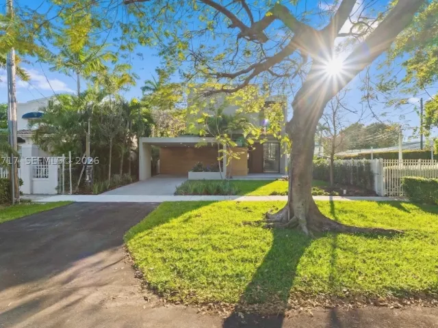 Продажа дома по адресу 234 SW 22nd Rd - фото 9385165