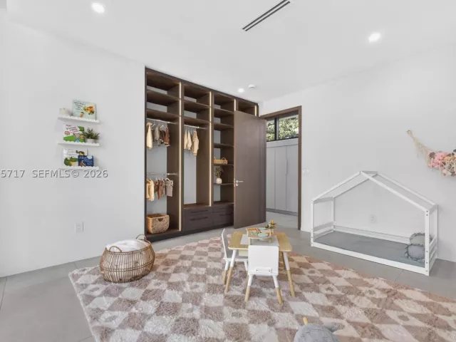 Продажа дома по адресу 234 SW 22nd Rd - фото 9385233