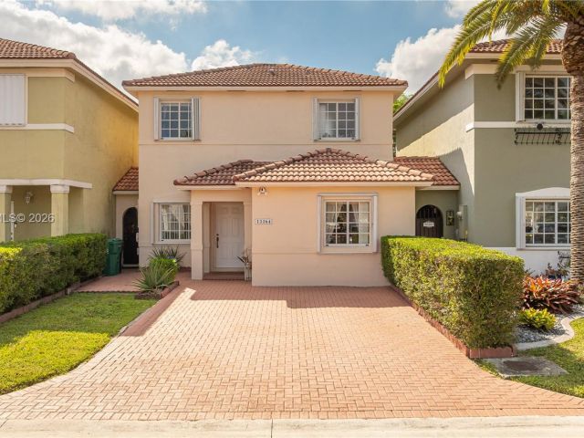 Продажа дома по адресу 13364 SW 143rd St - фото 7532995