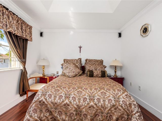 Продажа дома по адресу 13364 SW 143rd St - фото 7532999