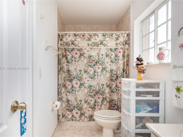 Продажа дома по адресу 13364 SW 143rd St - фото 7533002