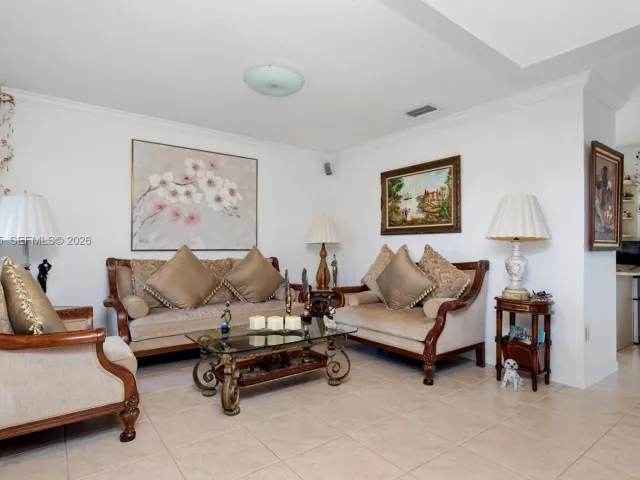 Продажа дома по адресу 13364 SW 143rd St - фото 7691232