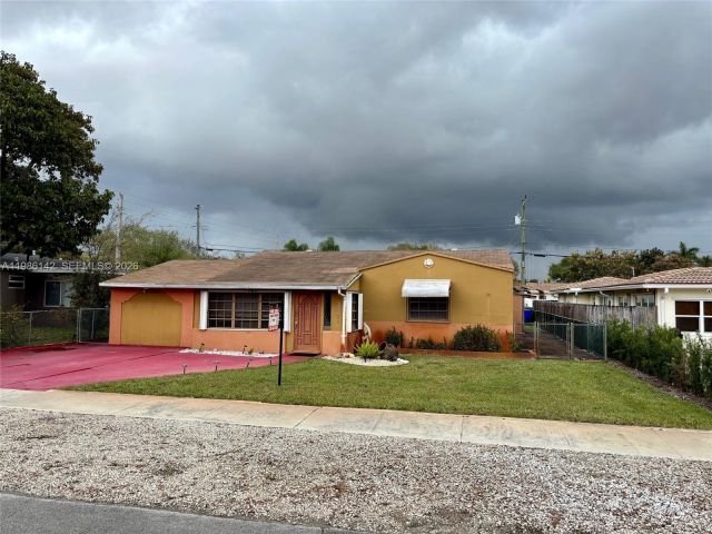 Продажа дома по адресу 3241 Arthur Ter - фото 7532123