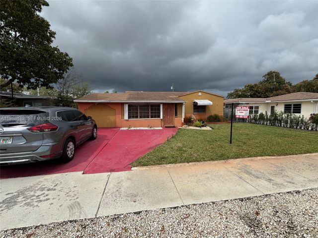 Продажа дома по адресу 3241 Arthur Ter - фото 7532124