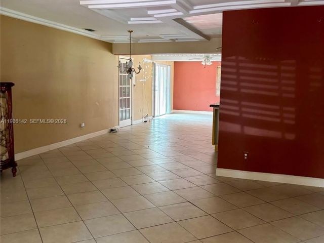 Продажа дома по адресу 3241 Arthur Ter - фото 7532127