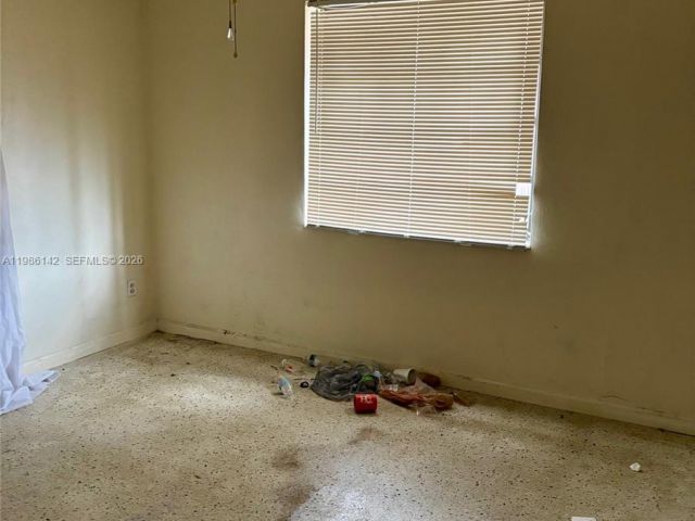 Продажа дома по адресу 3241 Arthur Ter - фото 7532132