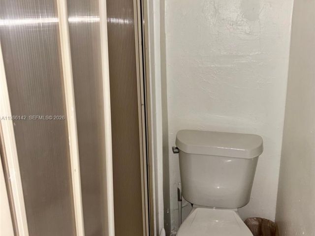 Продажа дома по адресу 3241 Arthur Ter - фото 7532139