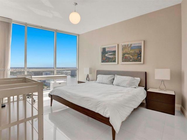 Квартира в аренду номер5405 - фото 7531813