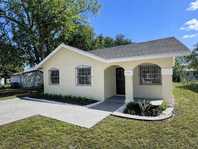 Продажа дома по адресу  - фото 7532004