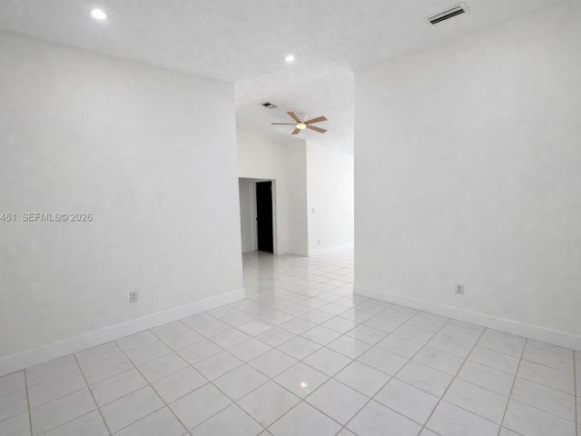 Продажа дома по адресу  - фото 7532009