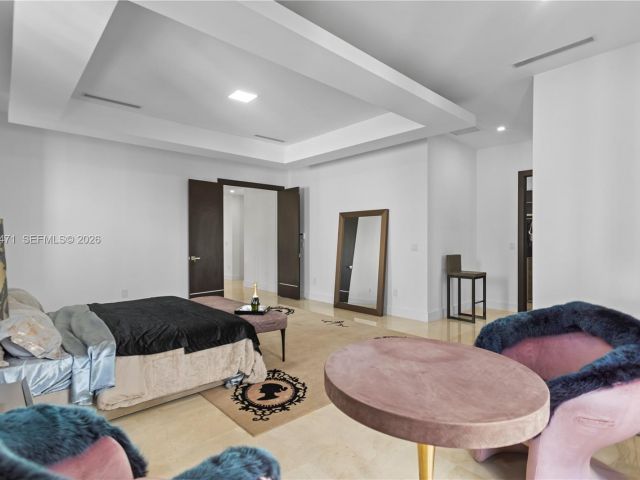 Дом в аренду по адресу 3420 NW 84th Ave - фото 7532240