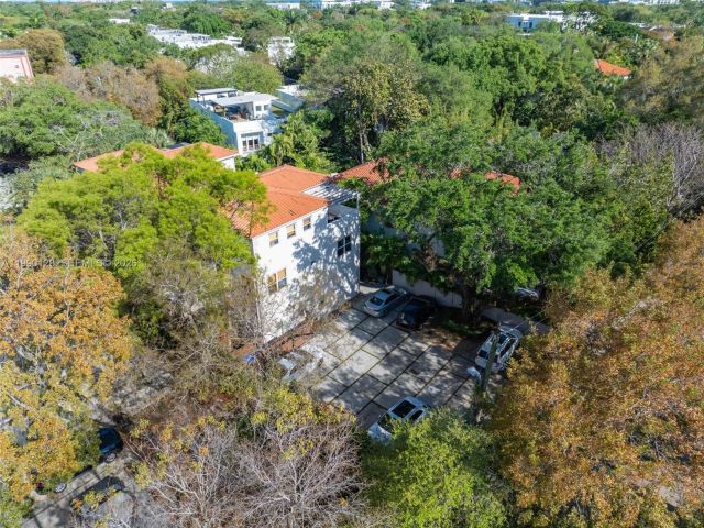 Продажа дома по адресу 2917 SW 30th Ct 2917 - фото 7532597