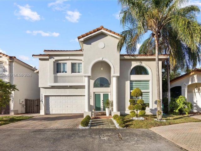 Дом в аренду по адресу 11243 NW 58th Ter 1 - фото 7532918