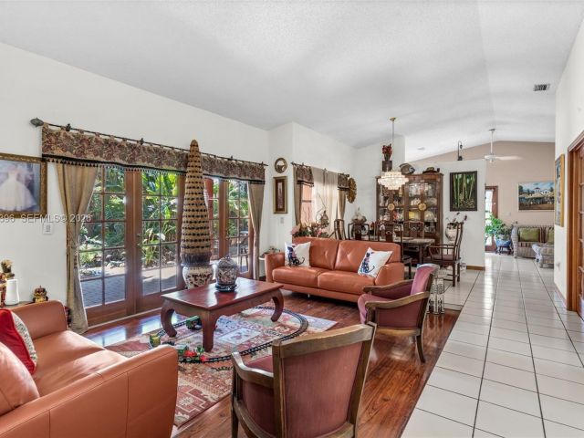 Продажа дома по адресу 15012 SW 45th Ln - фото 7532722