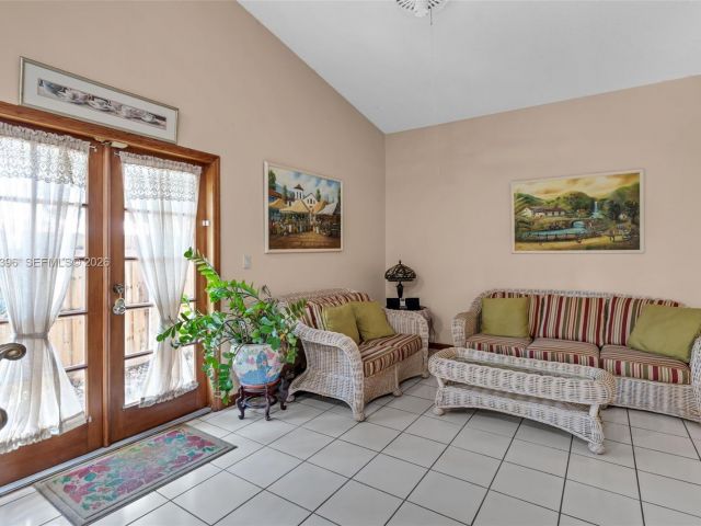 Продажа дома по адресу 15012 SW 45th Ln - фото 7532727