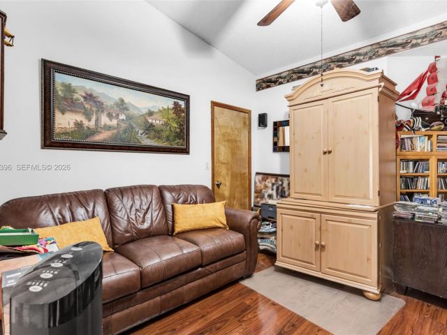 Продажа дома по адресу 15012 SW 45th Ln - фото 7532734