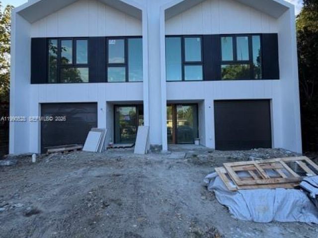 Продажа дома по адресу 2800 SW 38th Ct - фото 7532613