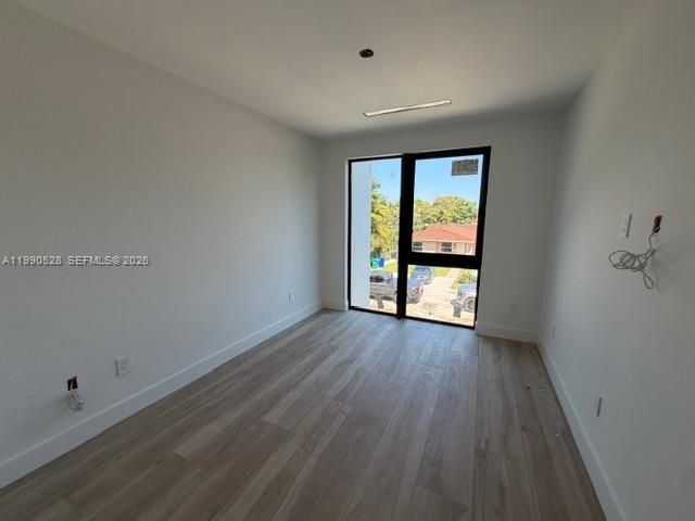 Продажа дома по адресу 2800 SW 38th Ct - фото 7532627