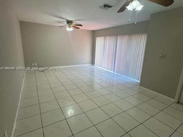 Продажа дома по адресу 10944 Neptune Dr - фото 7532482