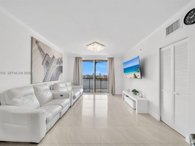 Продажа квартиры #2705 - фото 7534121