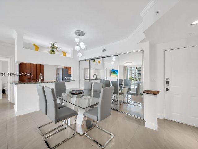 Продажа квартиры #2705 - фото 7534123