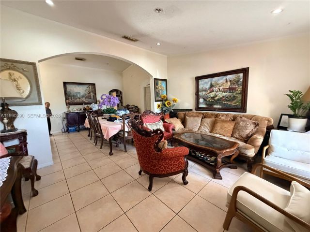 Продажа дома по адресу 12855 NW 7 - фото 7532716