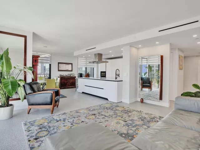 Продажа квартиры #A1015 - фото 7534198