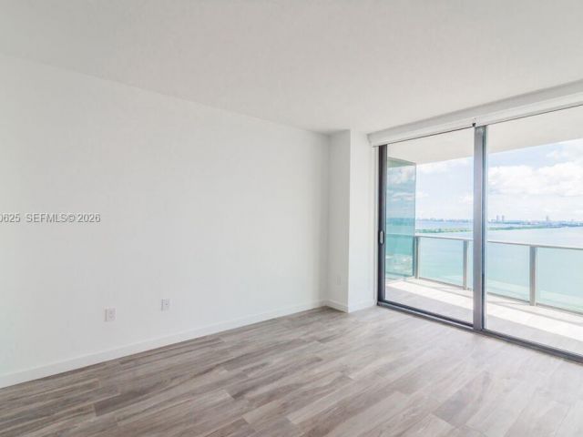 Квартира в аренду номер2508 - фото 7534403