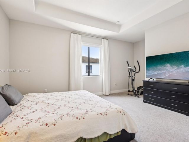 Продажа дома по адресу 10828 SW 235 St - фото 7533639