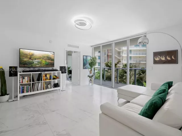 Продажа квартиры #406 - фото 7533182