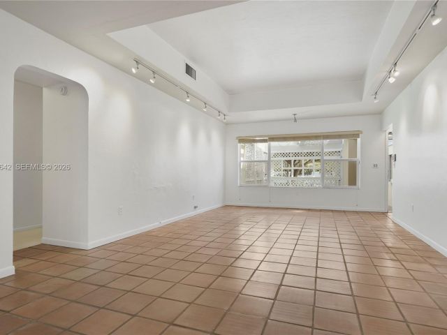 Дом в аренду по адресу 1845 Daytonia Rd - фото 7533460