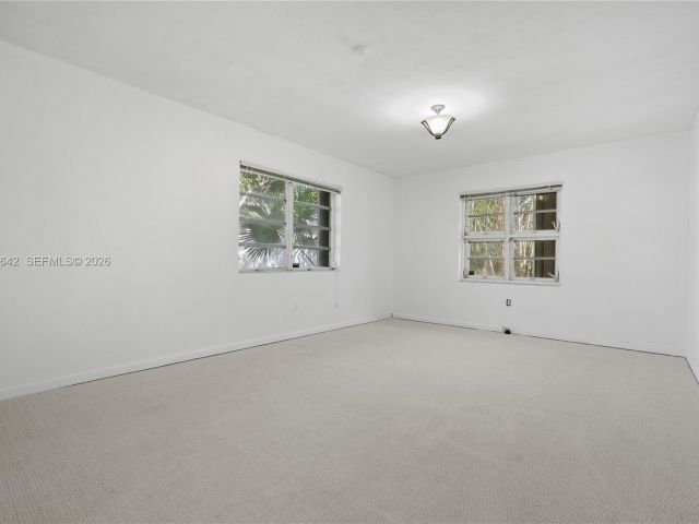 Дом в аренду по адресу 1845 Daytonia Rd - фото 7533470