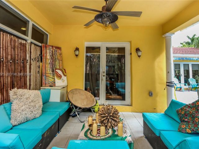 Продажа дома по адресу 1612 Funston St - фото 7532434