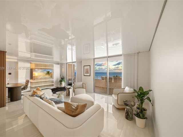 Квартира в аренду номер16H - фото 7533124