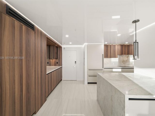 Квартира в аренду номер16H - фото 7533129